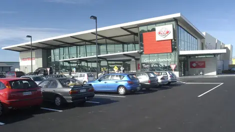 Office workers prefer car parks to supermarkets
